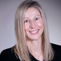 Mirna Giordano, MD Profile Headshot