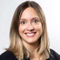 Amanda C Esteves, MD Profile Headshot